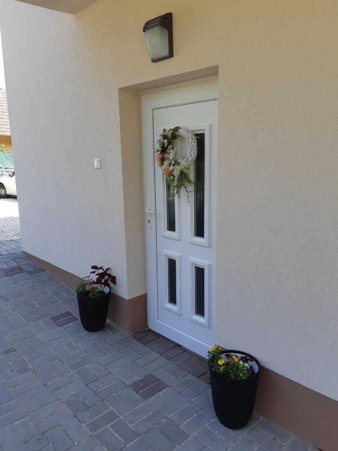 Vilka Cachtice Apartment Exterior photo